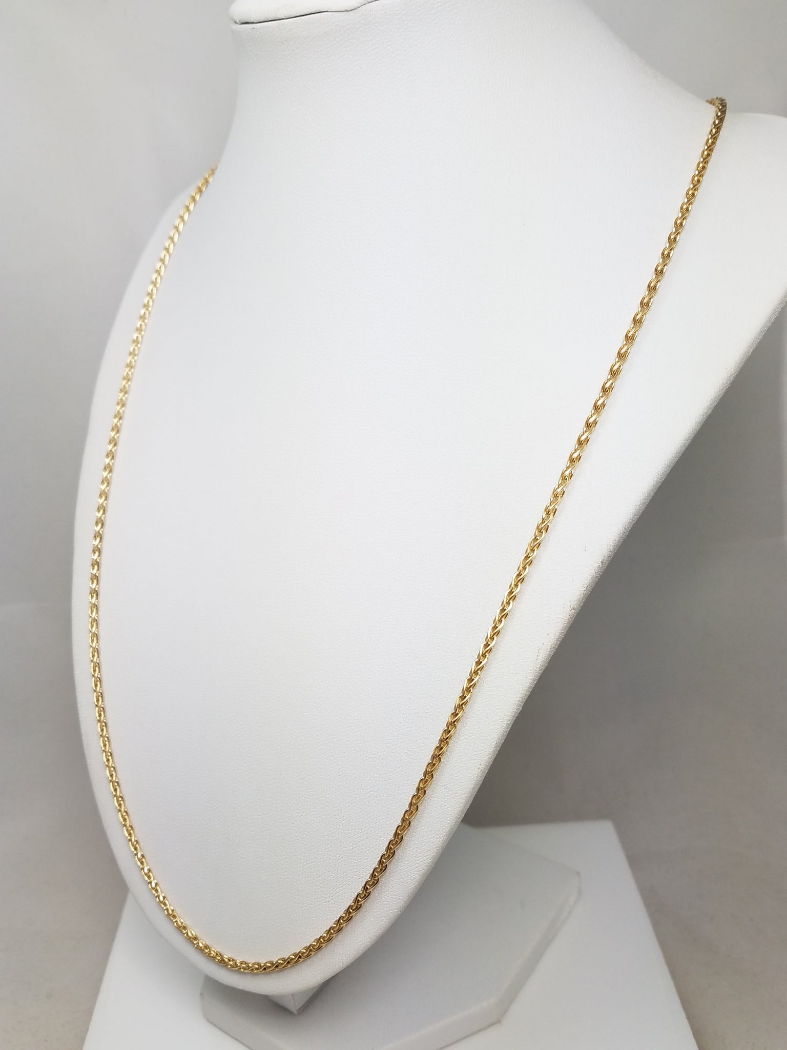 Gleaming 24" 14k Yellow Gold Wheat Chain Necklace