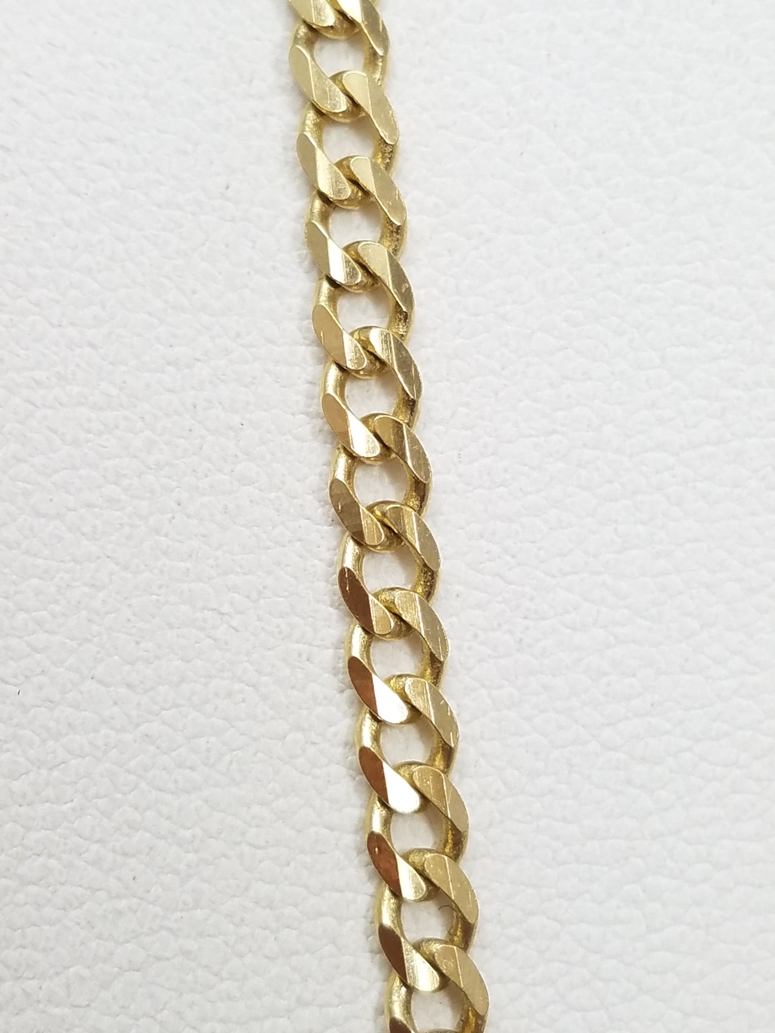 Simple 22" Solid 10k Yellow Gold Curb Link Chain Necklace