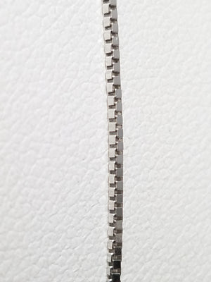 Stylish 18" 14k White Gold Box Link Chain Necklace