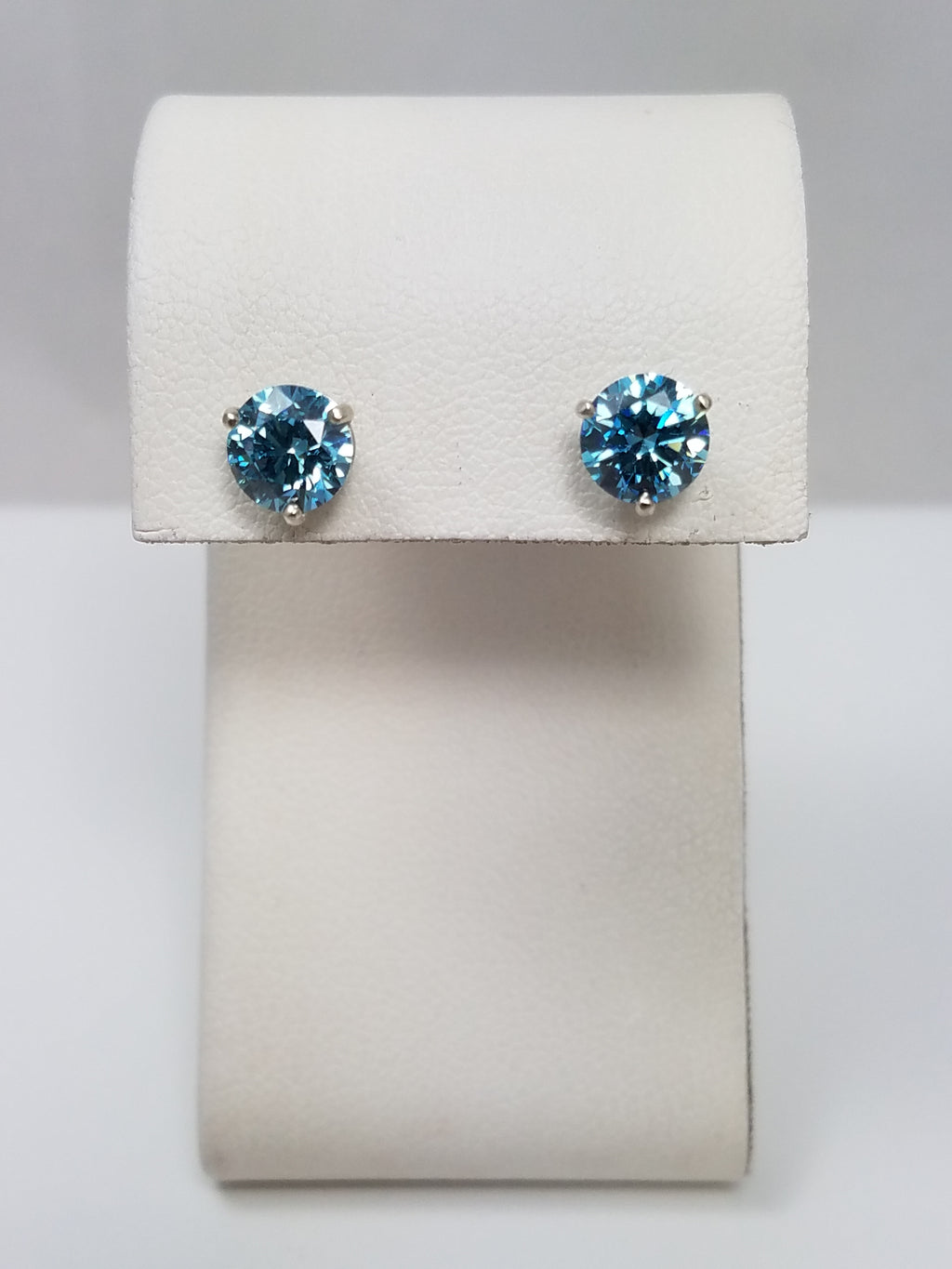 Exquisite NEW 14k White Gold IGI Certified 2.19ctw Lab Grown Diamond Solitaire Earrings