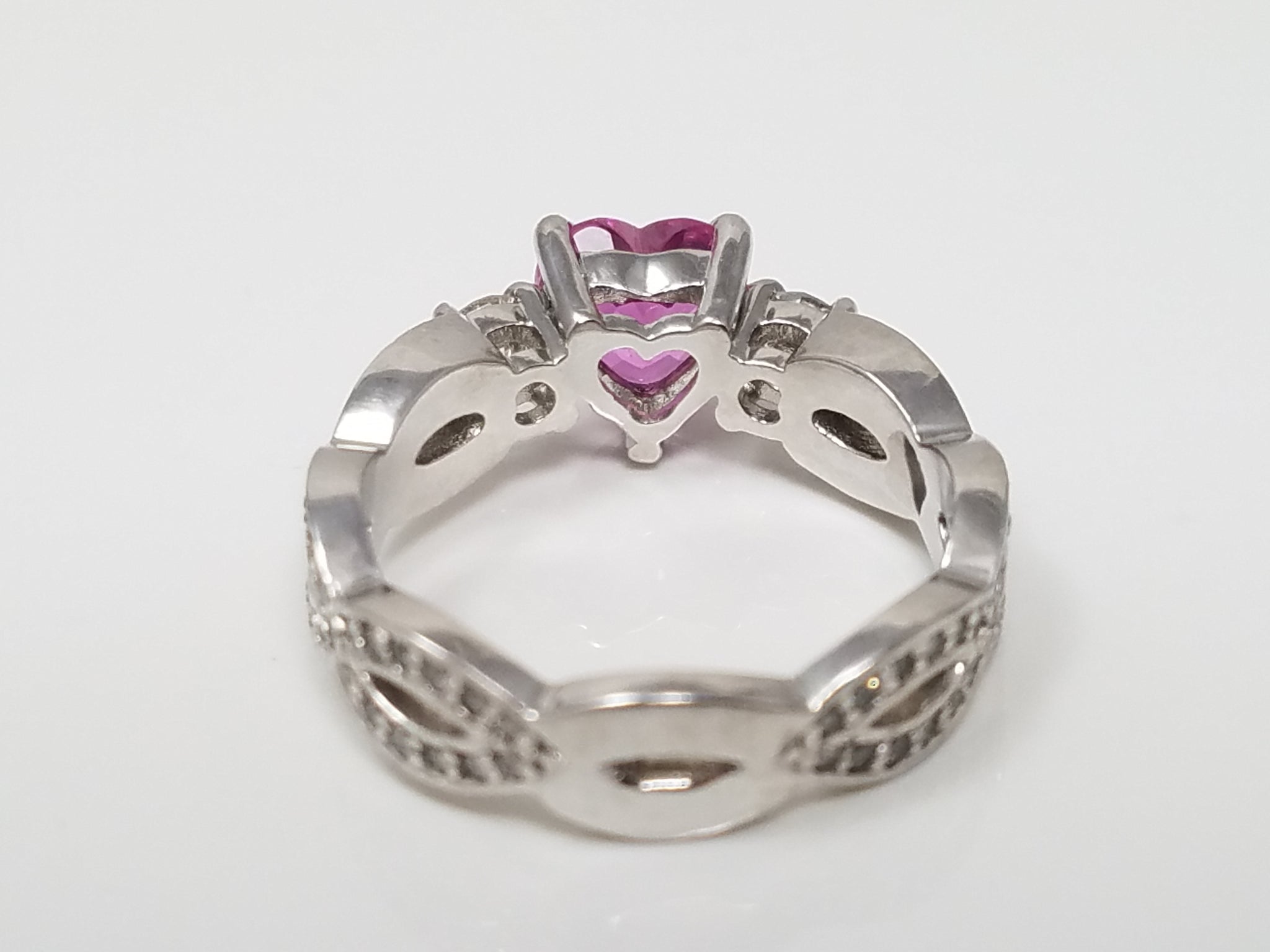 Lavish Platinum Natural Pink Sapphire Diamond Heart Ring