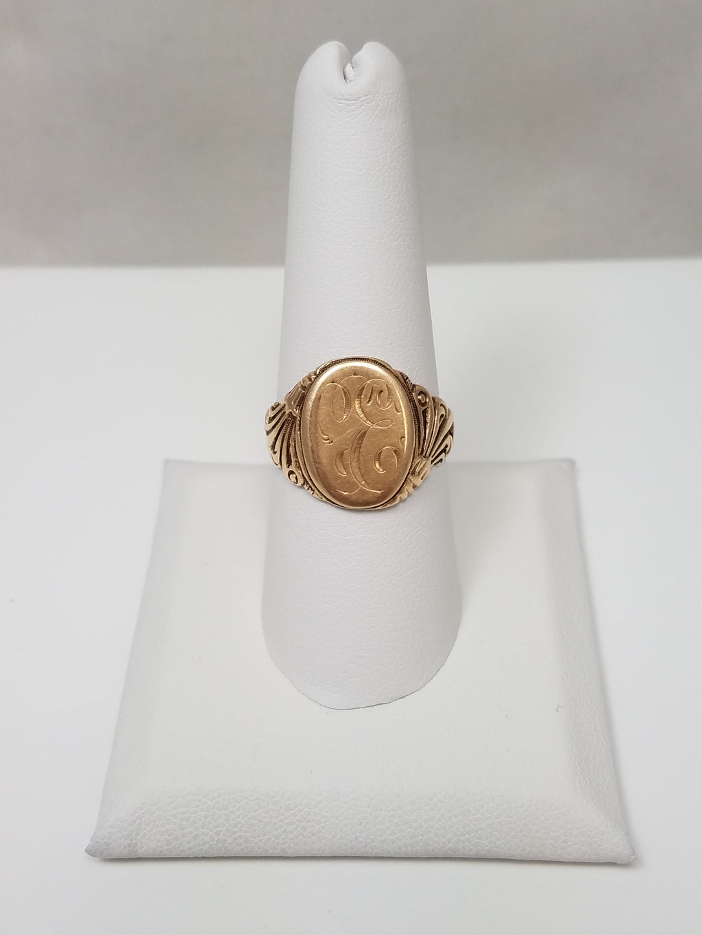 Art Nouveau 8k Yellow Gold Signet Ring