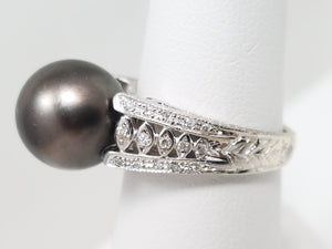 Exquisite 18k White Gold Tahitian Pearl Natural Diamond Filigree Ring