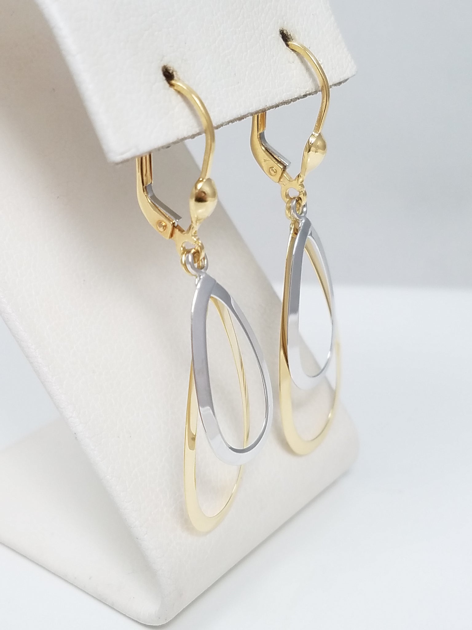 Fun 18k Two Tone Gold Leverback Dangle Earrings