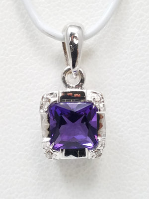 18K White Gold Natural Amethyst and White Quartz Pendant