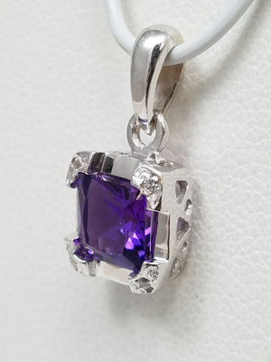 18K White Gold Natural Amethyst and White Quartz Pendant