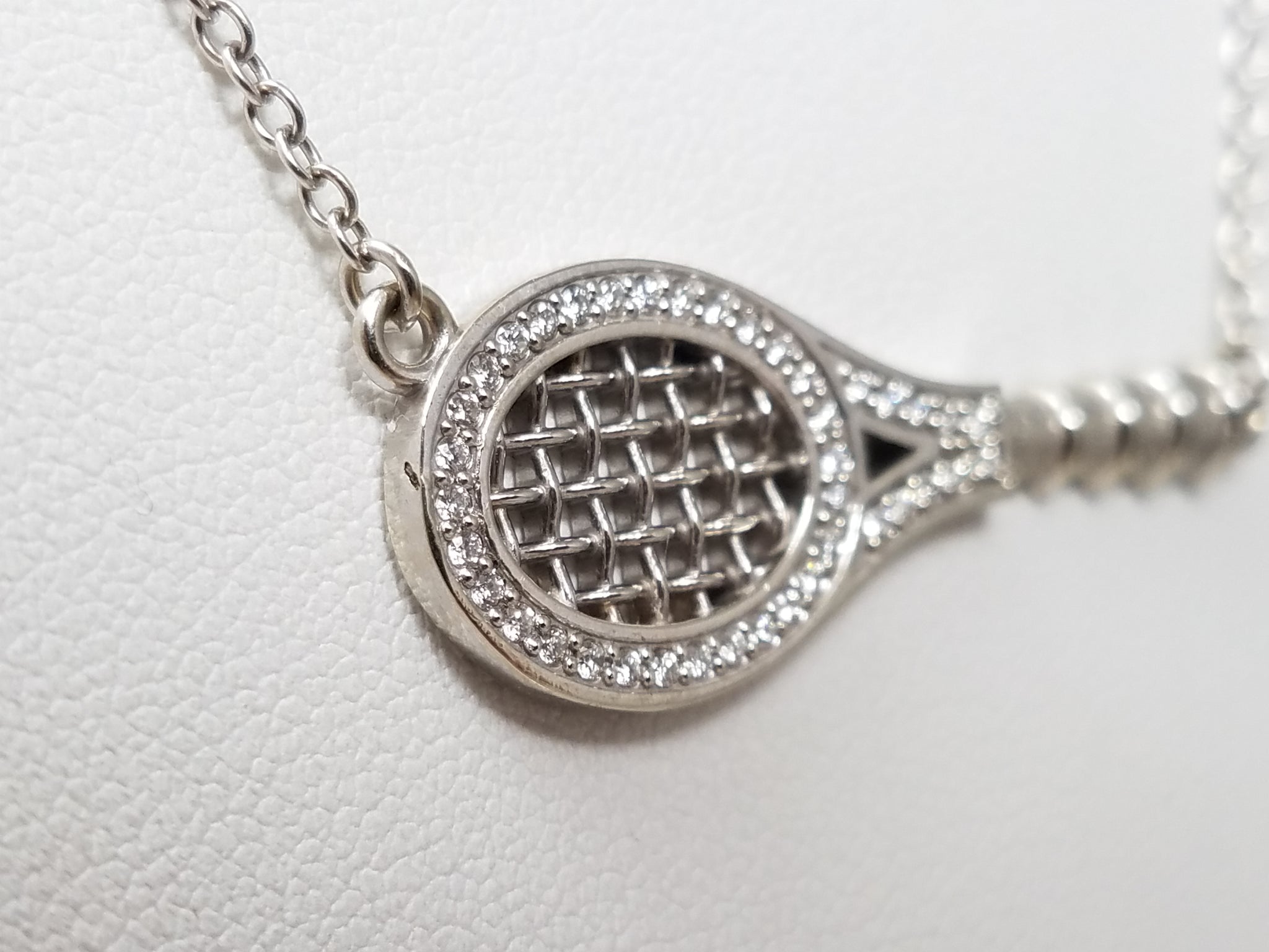 Fun 16" Or 18" 14k White Gold Natural Diamond Tennis Racquet Necklace