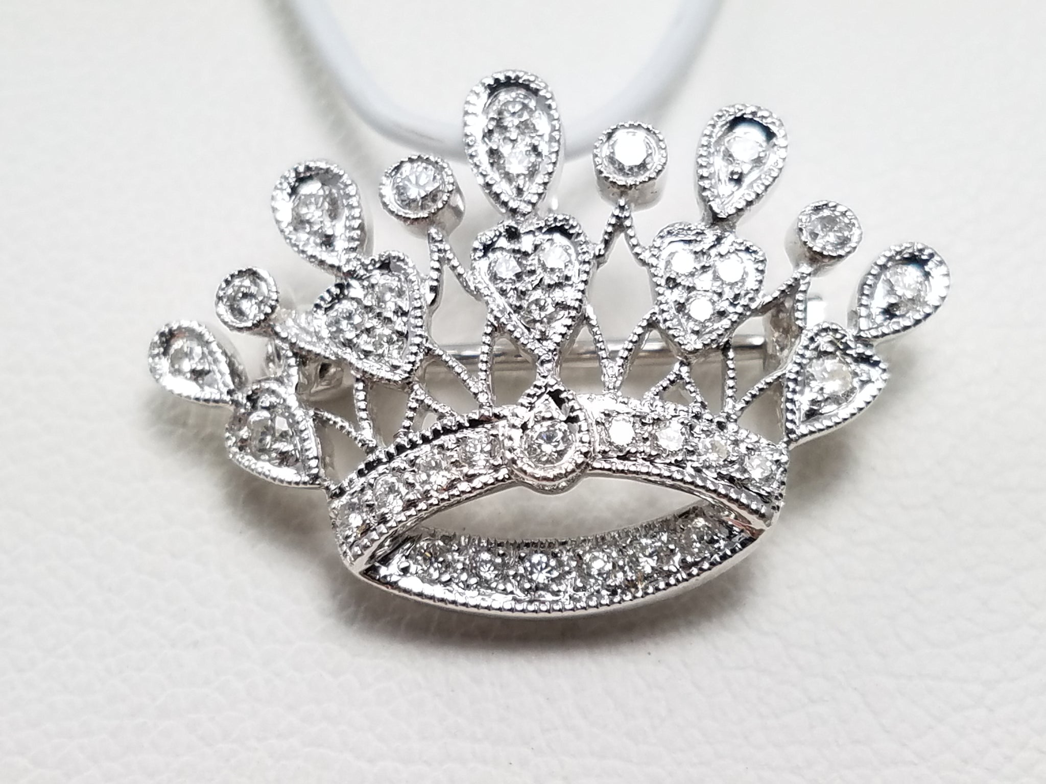 Scintillating 18k White Gold Natural Diamond Crown/Tiara Brooch