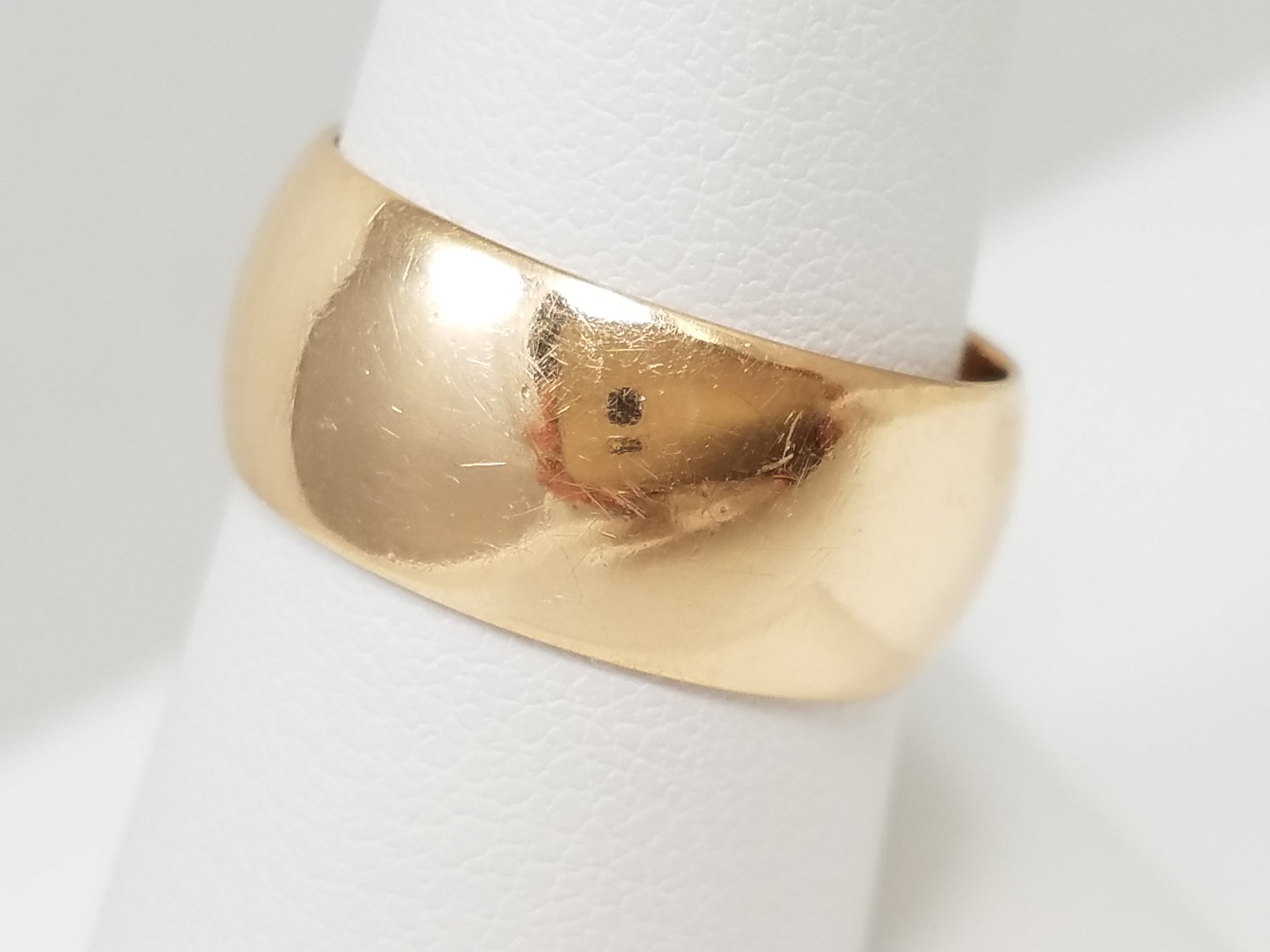 Classic 1884 Victorian 18k Yellow Gold Wedding Ring Band