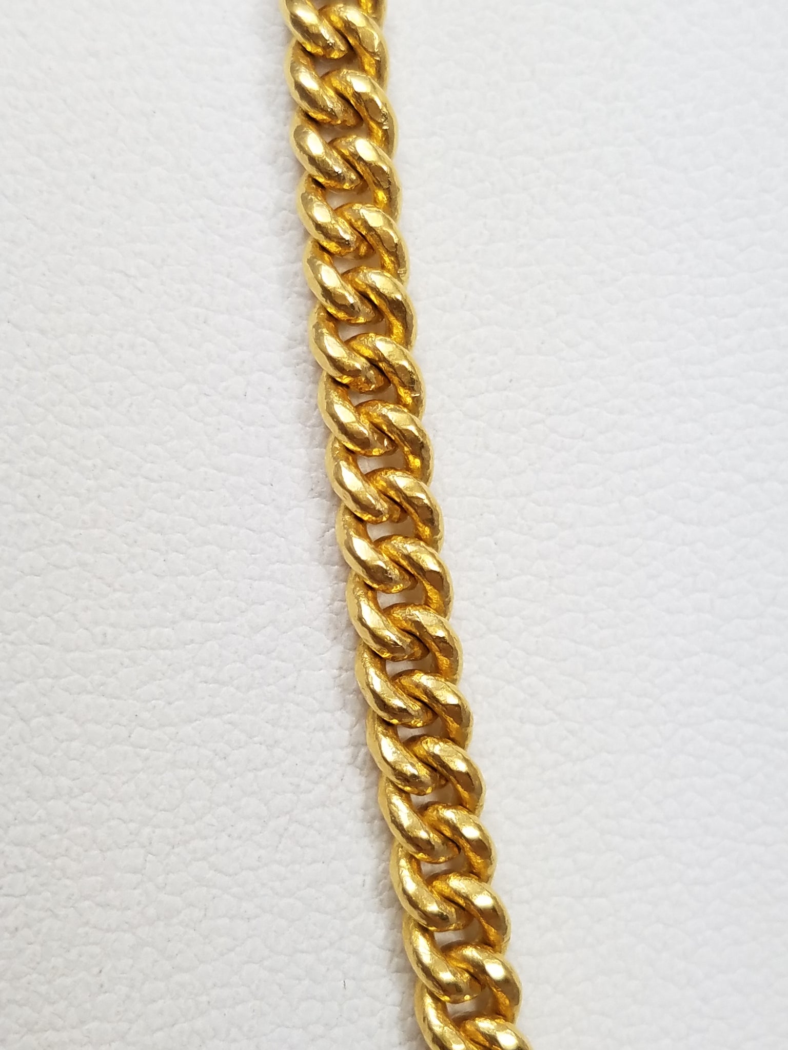 Striking 18" Solid 23.5k Yellow Gold Curb Link Chain Necklace