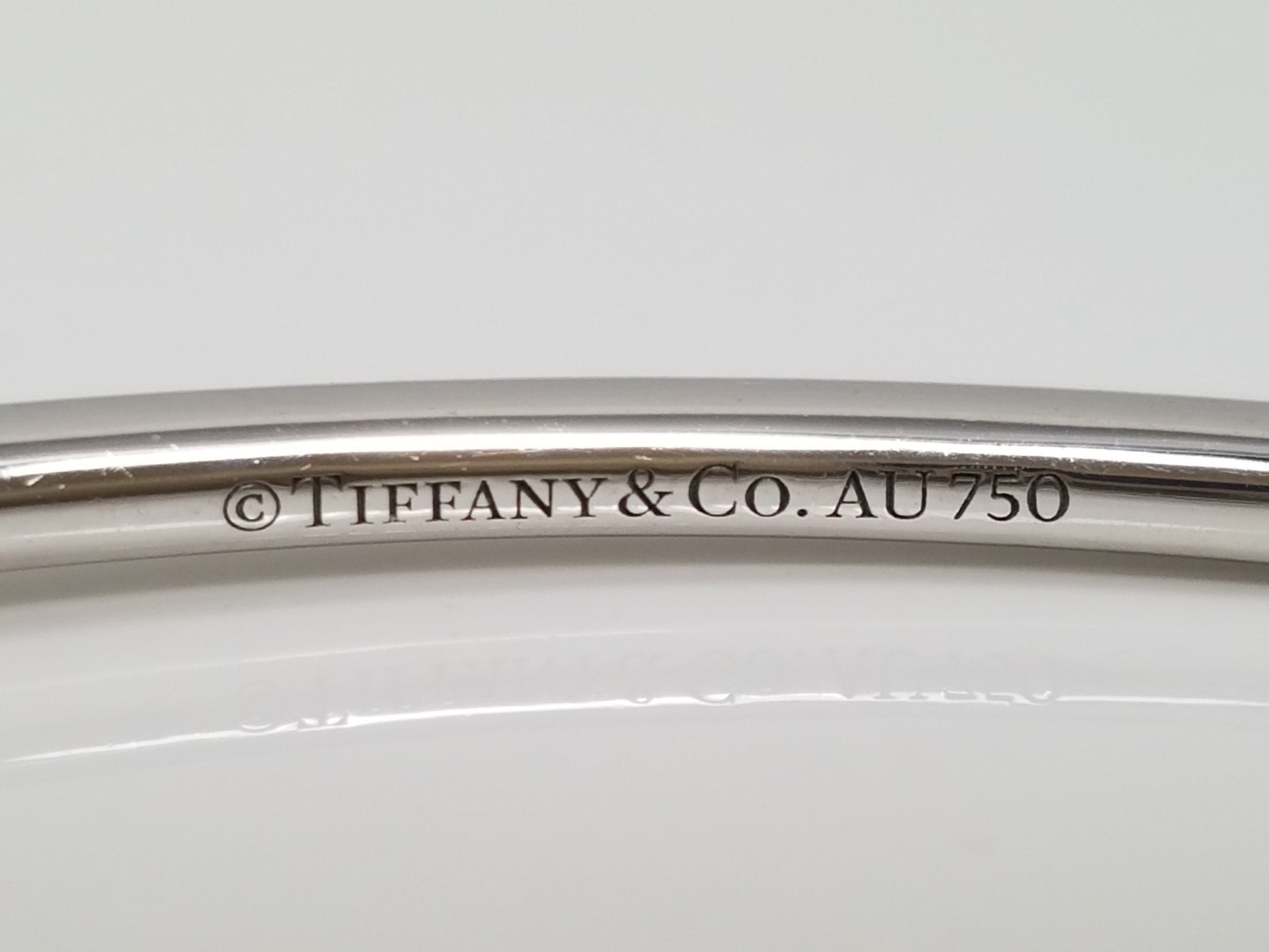 $10,000 Retail Tiffany & Co. 18k White Gold Natural Diamond "Metro" Bangle Bracelet