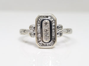 Cute 10k White Gold Natural Diamond Ring