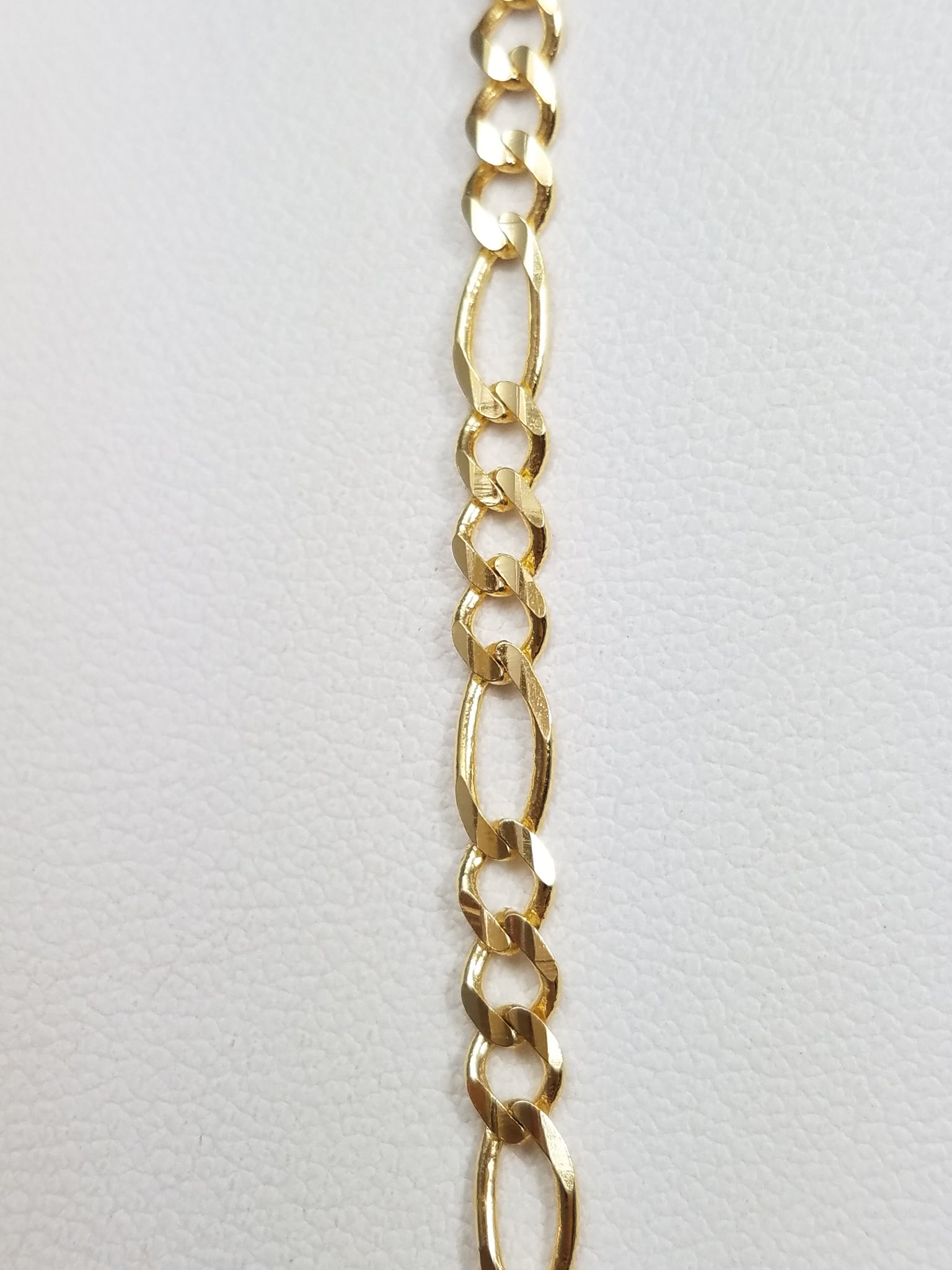 New 10k Yellow Gold Figaro Link 18" Necklace