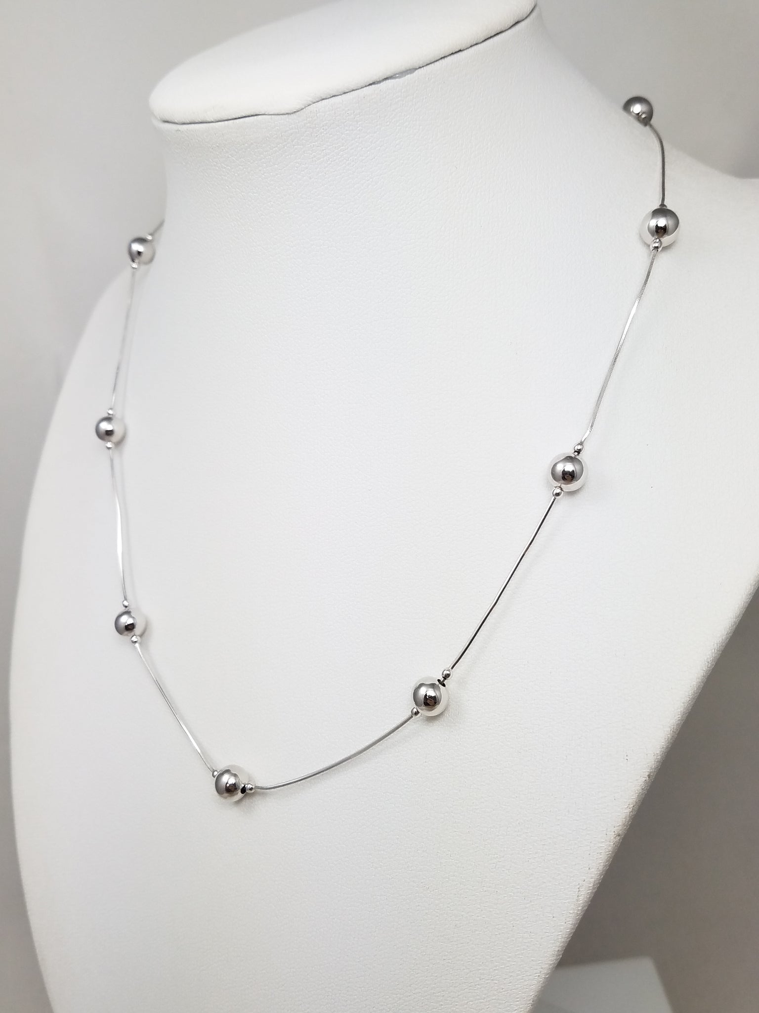 Italian 14k White Gold Bead Station 16" Necklace