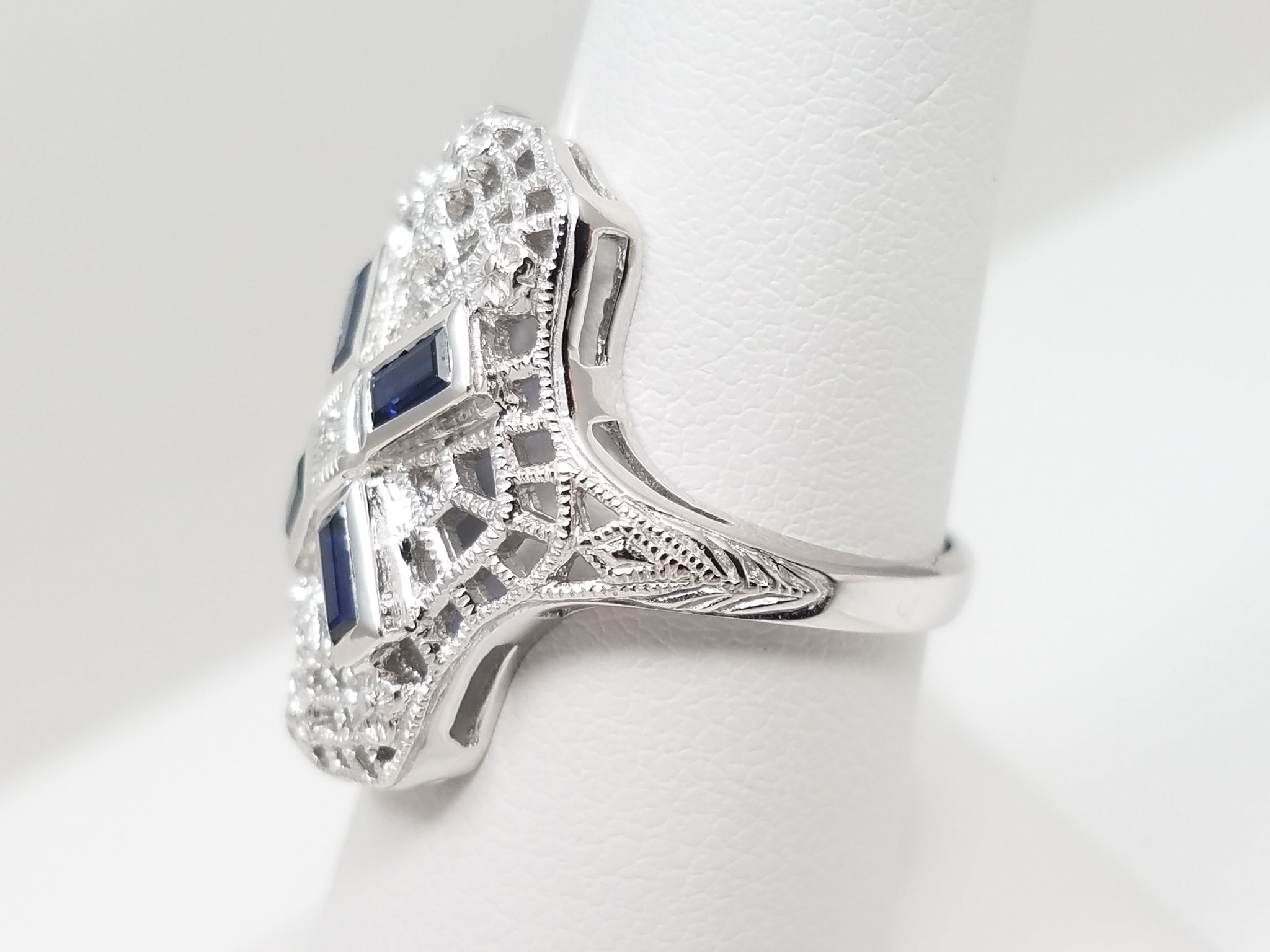 Fabulous 14k White Gold Natural Sapphire Diamond Pierced Ring
