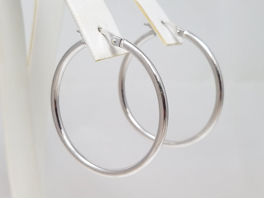 14k White Gold Hollow Hoop Earrings