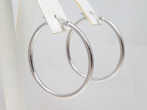 14k White Gold Hollow Hoop Earrings