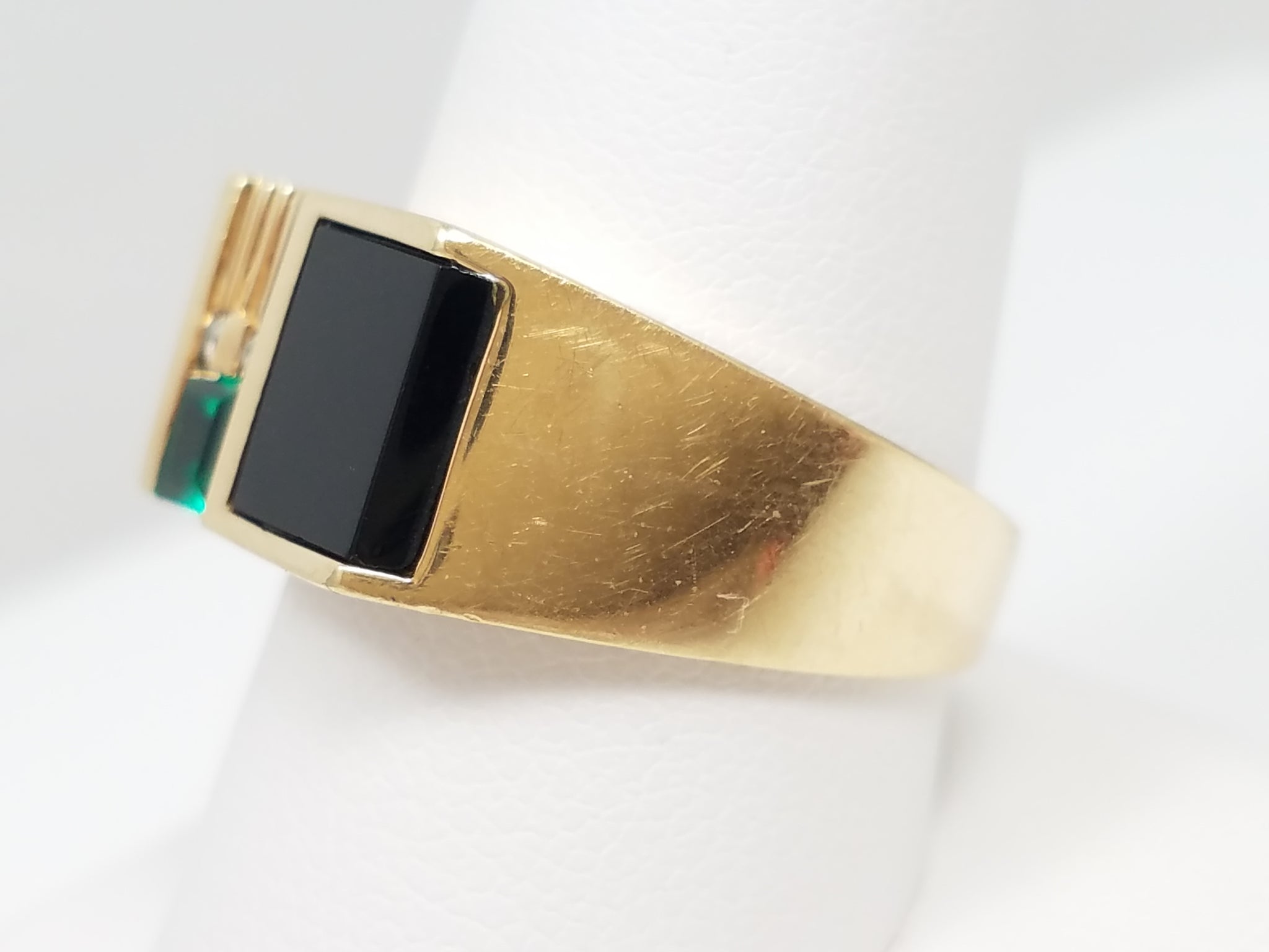 Dynamic 10k Yellow Gold Lab Created Emerald Natural Onyx Diamond Ring
