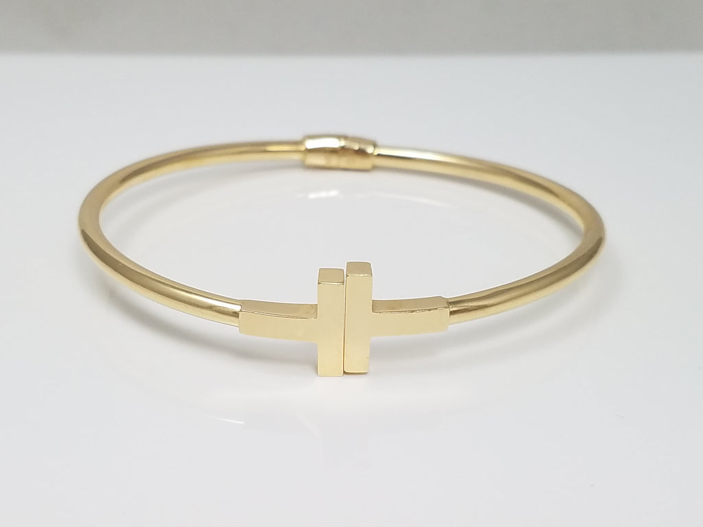 Dashing 14k Yellow Gold Hollow Matching "T" Bangle Bracelet