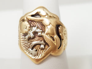 Risque 1940's Vintage 14k Two Tone Gold Nude Female Ring