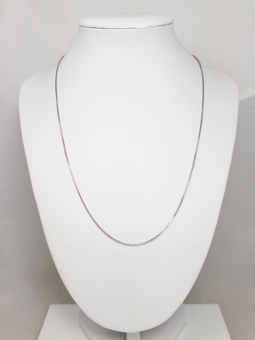 Adjustable 14k White Gold 20" Box Link Chain Necklace