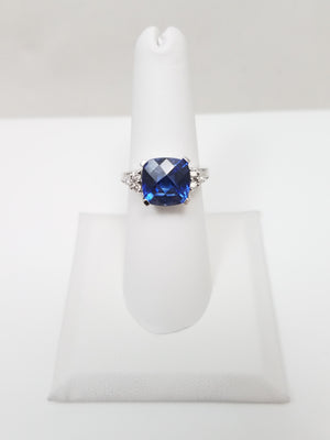Outstanding 10k White Gold Lab Created Sapphire Natural Diamond Ring