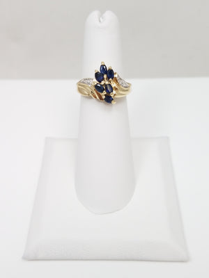 Attractive 10k Yellow Gold Natural Sapphire Diamond Ring