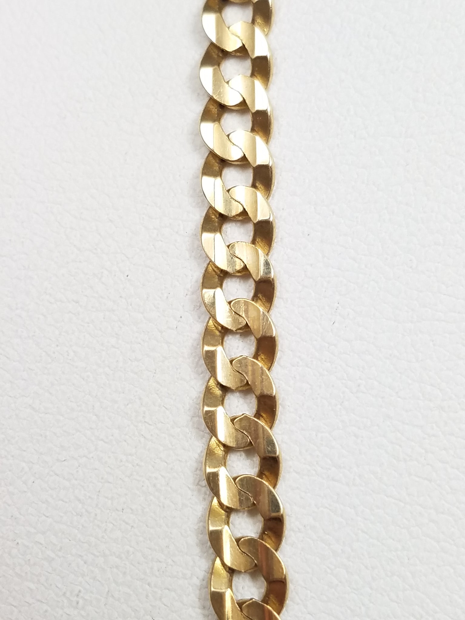 Reliable 10k Yellow Gold Solid Curb Link 22" Chain