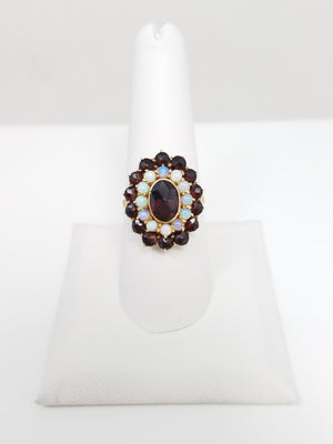 Elaborate Vintage 14k Yellow Gold Natural Garnet Opal Ring