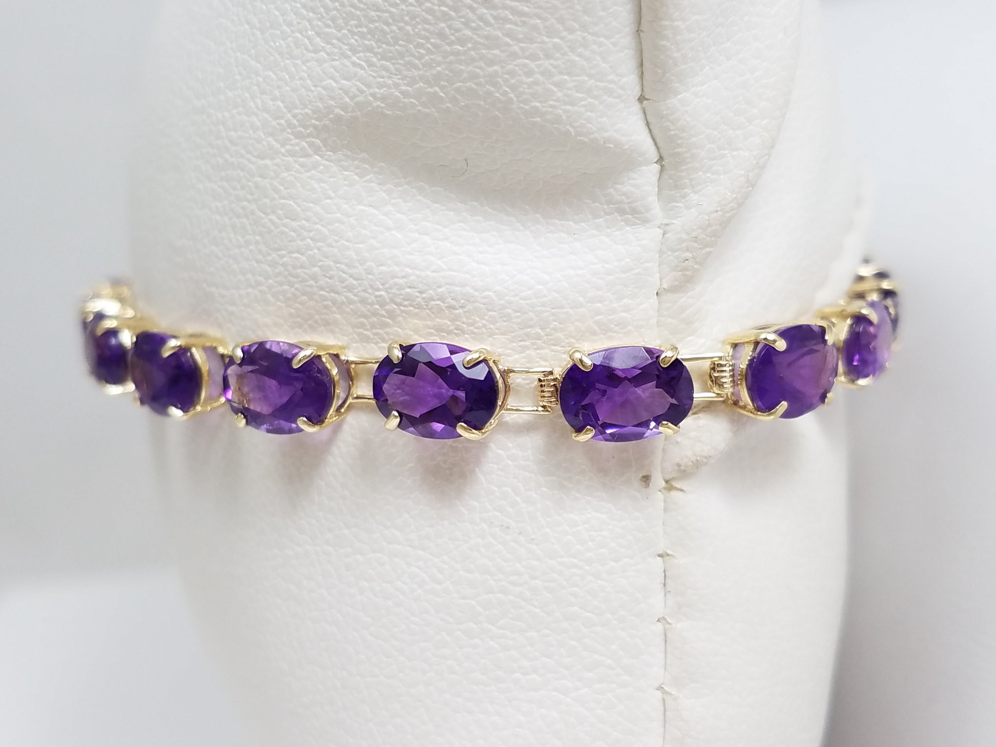 Casual 7" 14k Yellow Gold Natural Amethyst Tennis Bracelet