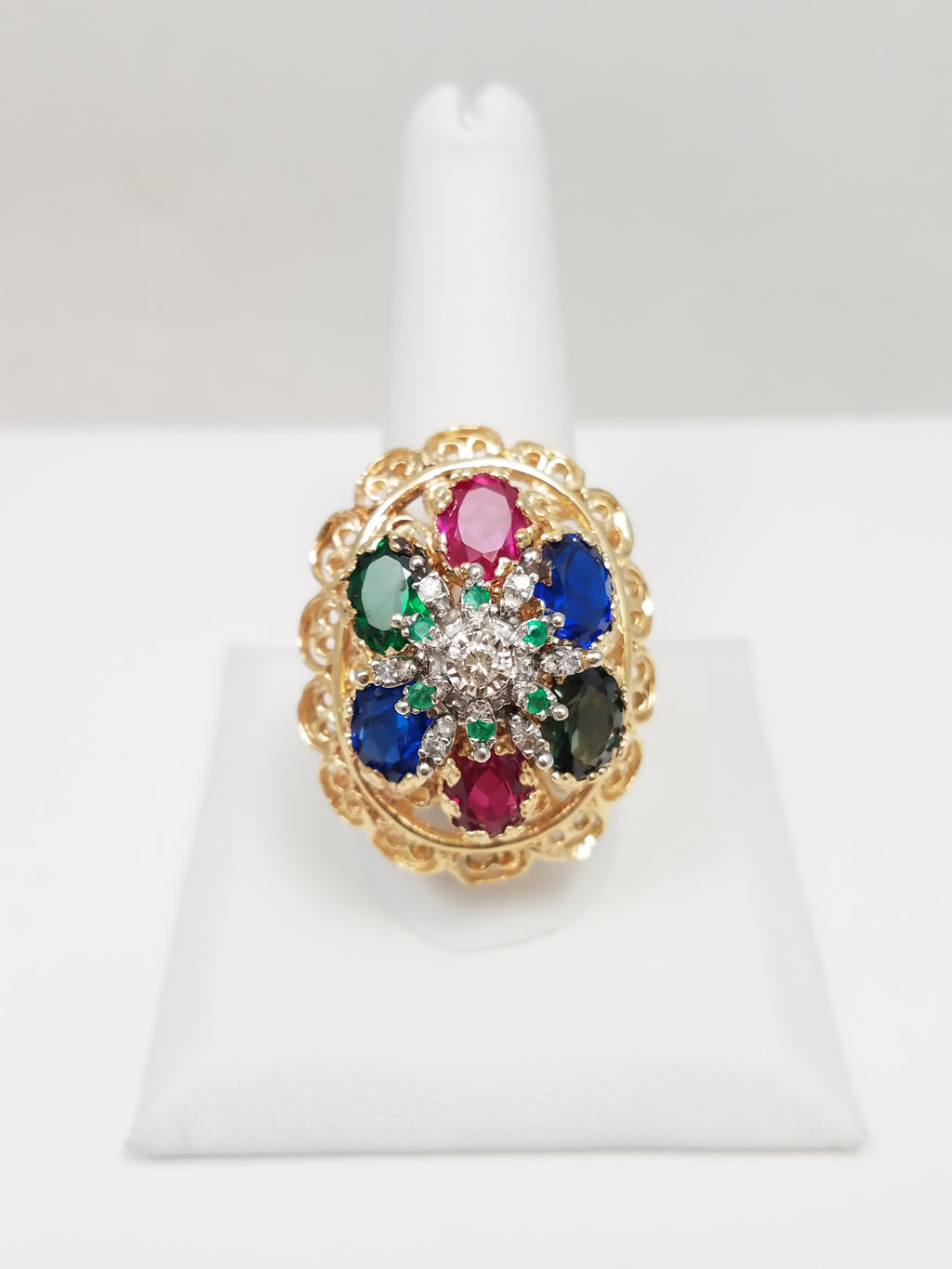 Grand Vintage 14k Yellow Gold Natural Diamond + Lab Gem Ring