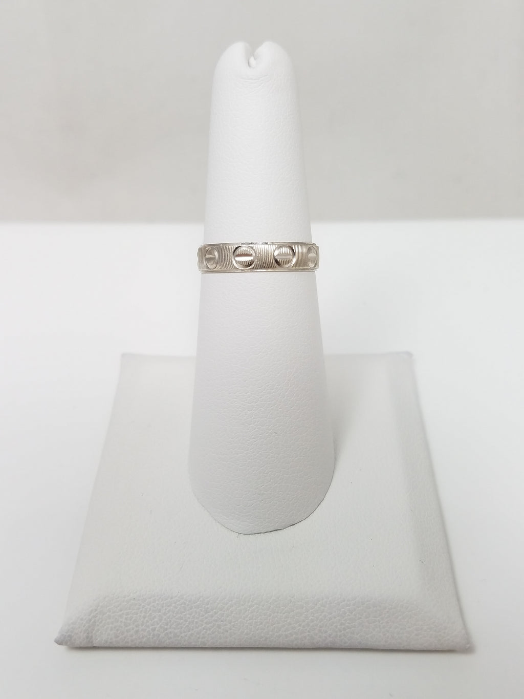 14k White Gold Screw Head Design Ring