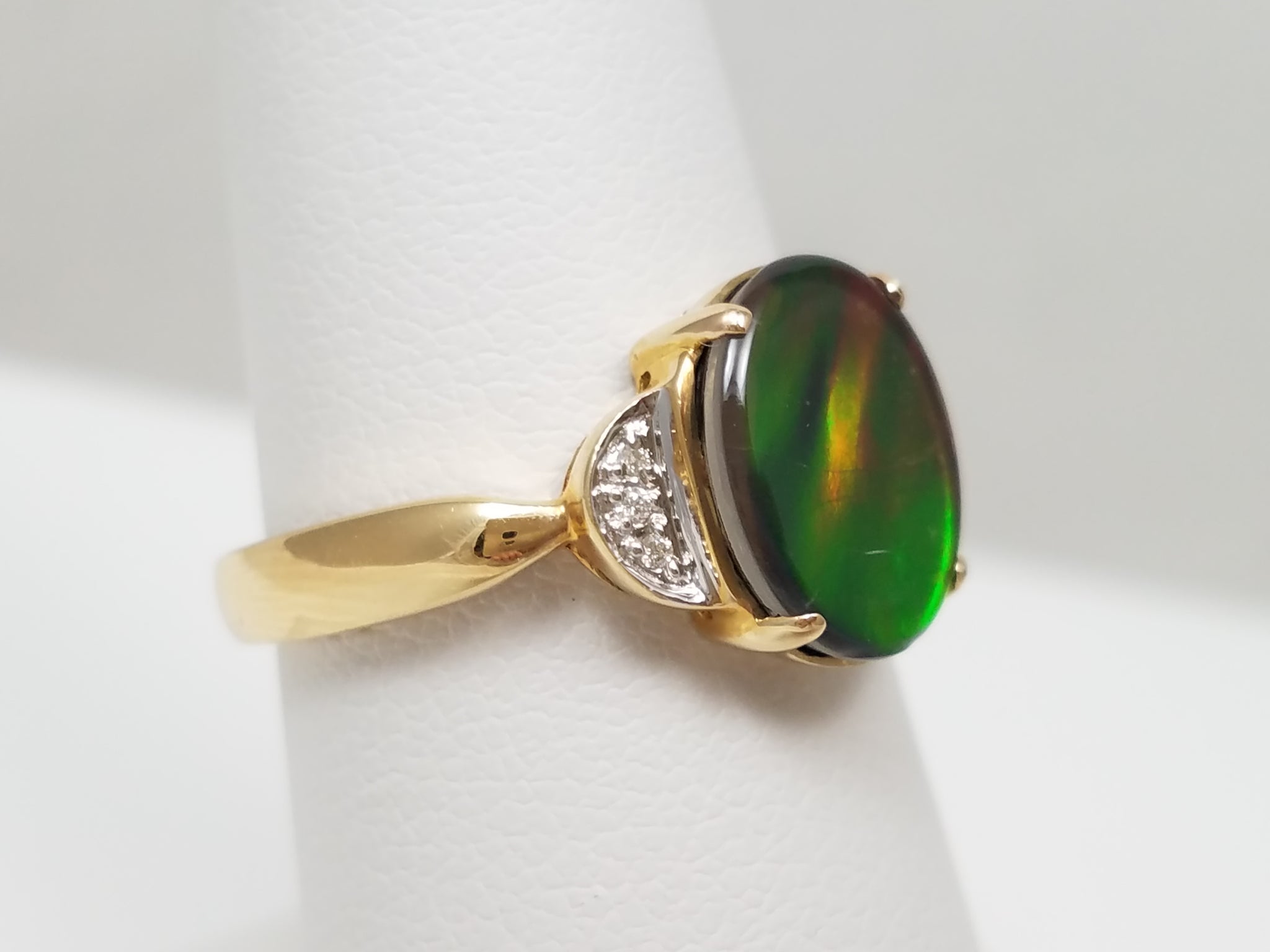 Natural Ammolite Doublet 14k Yellow Gold Ring