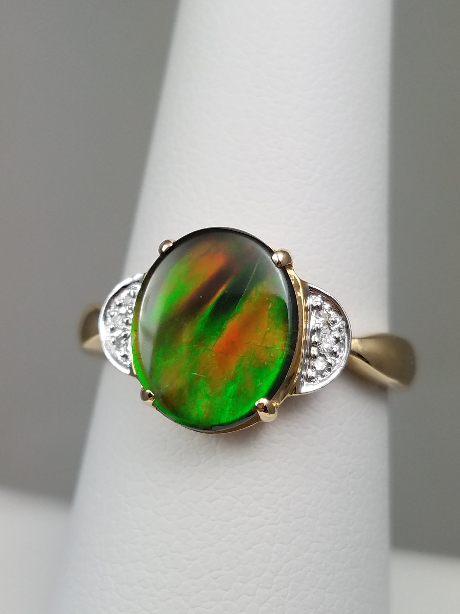 Natural Ammolite Doublet 14k Yellow Gold Ring