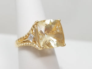 Charming 14k Yellow Gold Natural Citrine Diamond Ring