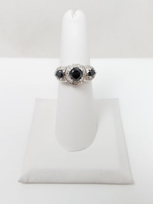 Extravagant 10k White Gold Natural Diamond Ring