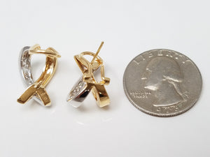 Chic 14k Two Tone Gold Natural Diamond Ribbon Earrings