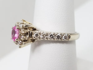 Soothing 14k White Gold Natural Pink Sapphire Diamond Ring