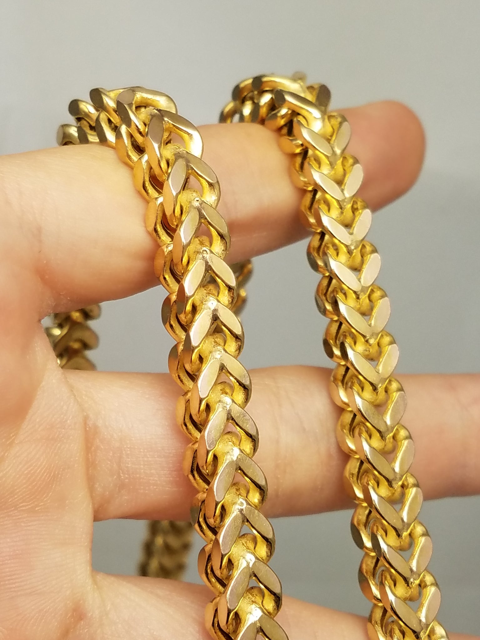 Wicked Cool! 32" Hollow 10k Yellow Gold Franco Link Chain Necklace