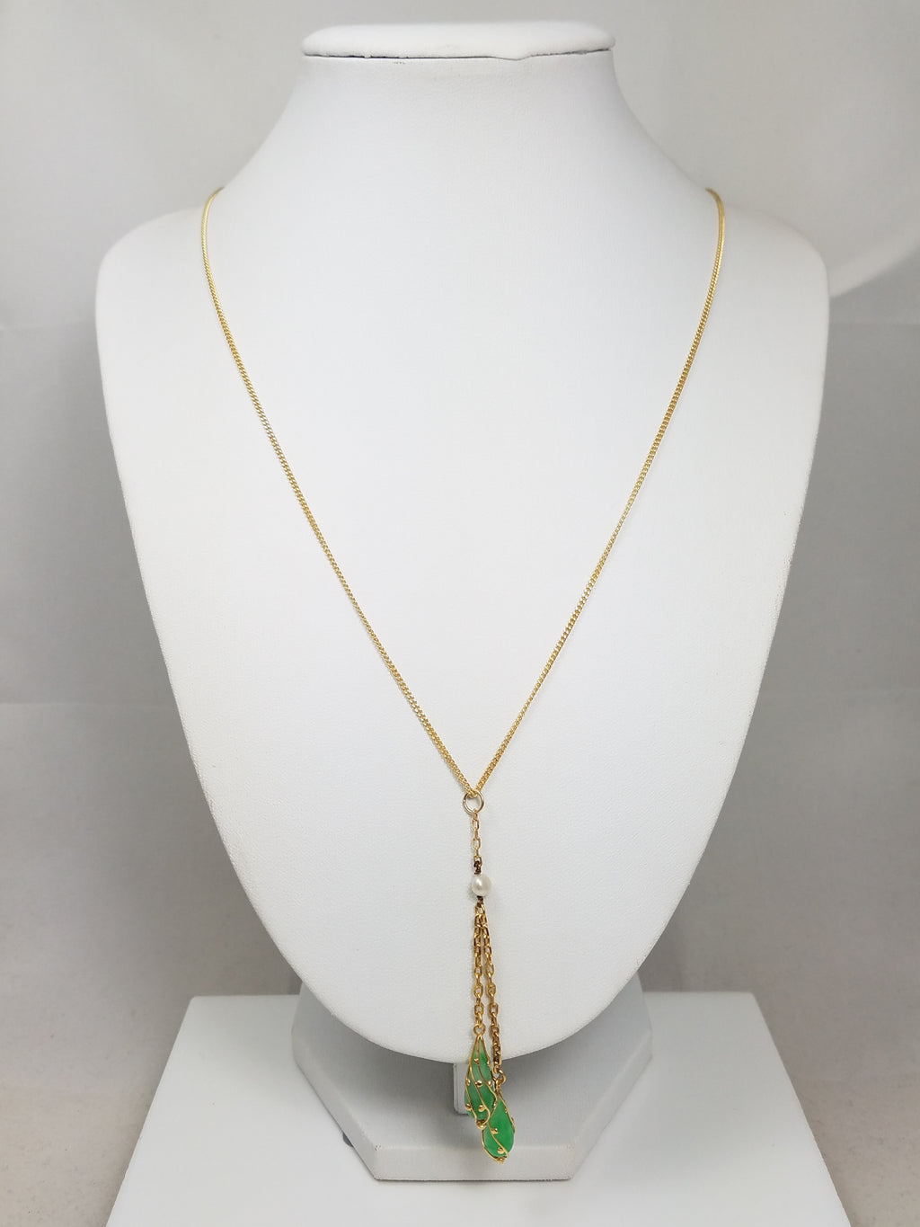 Vintage 18k Jade and Pearl 20" Necklace