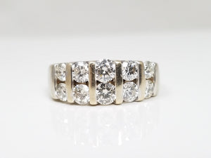 Gleaming 18k White Gold 1ctw Natural Diamond Ring Band