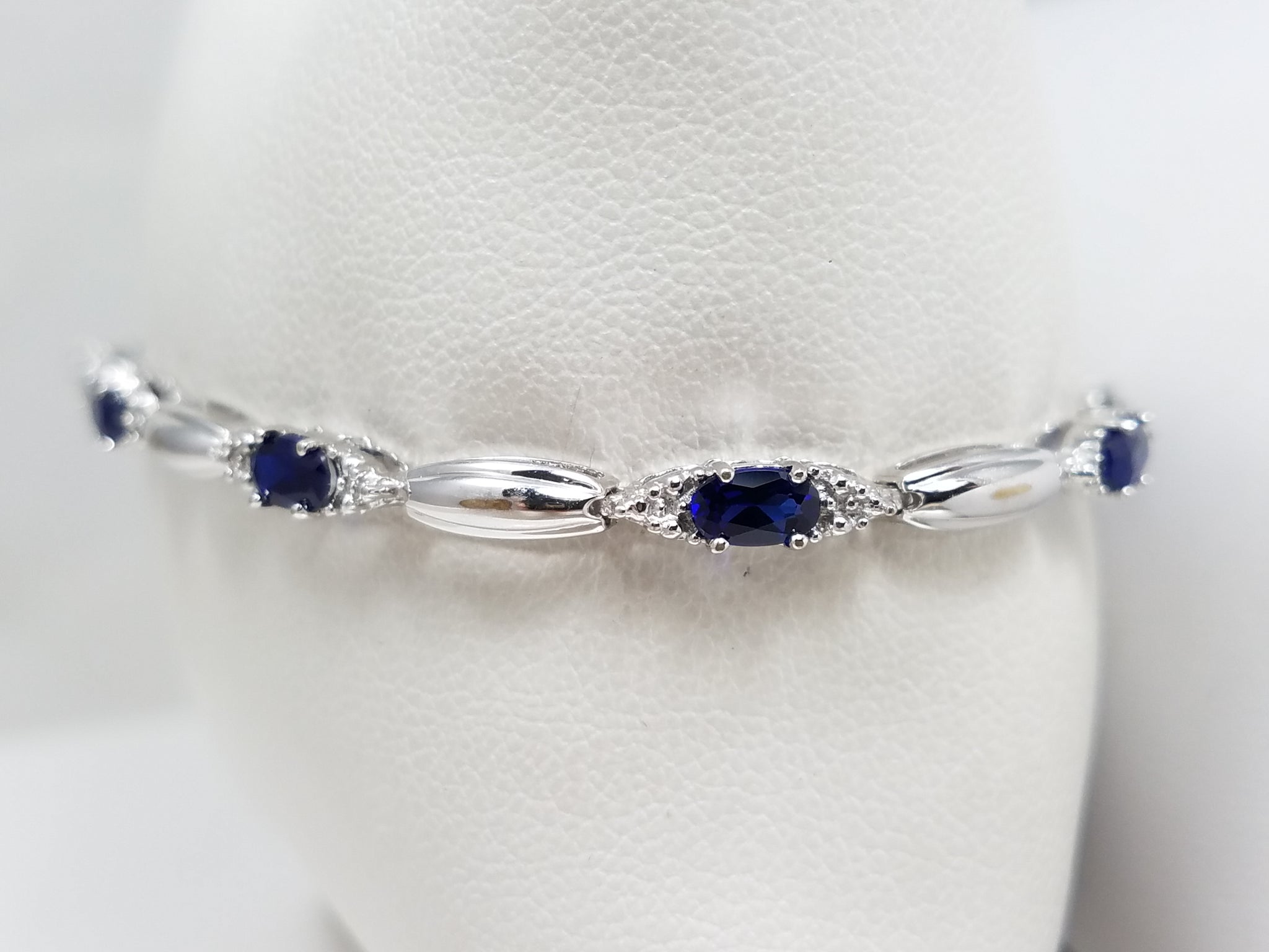 Dazzling 7.5" 10k White Gold Lab Created Sapphire Bracelet