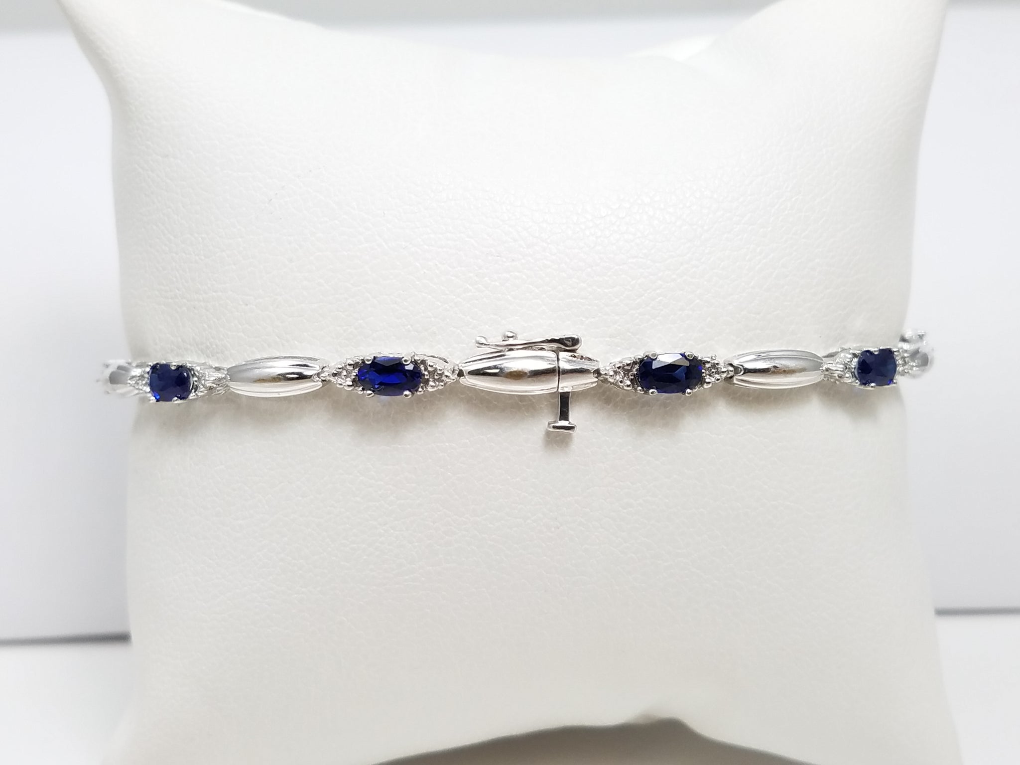Dazzling 7.5" 10k White Gold Lab Created Sapphire Bracelet