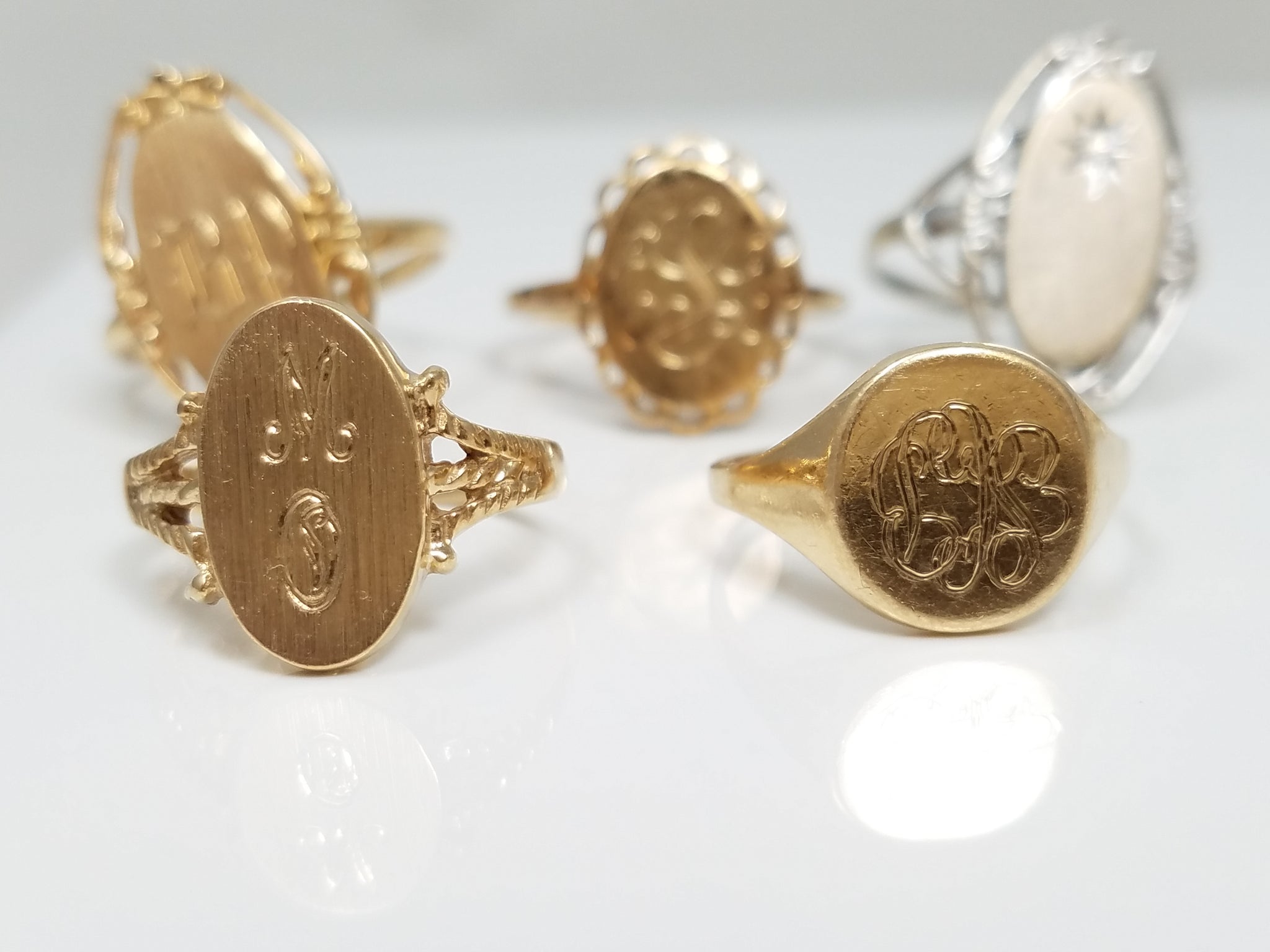 Vintage 10k & 14k Gold Signet Ring Lot