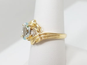 Sweet 14k Yellow Gold Natural Aquamarine Diamond Ring