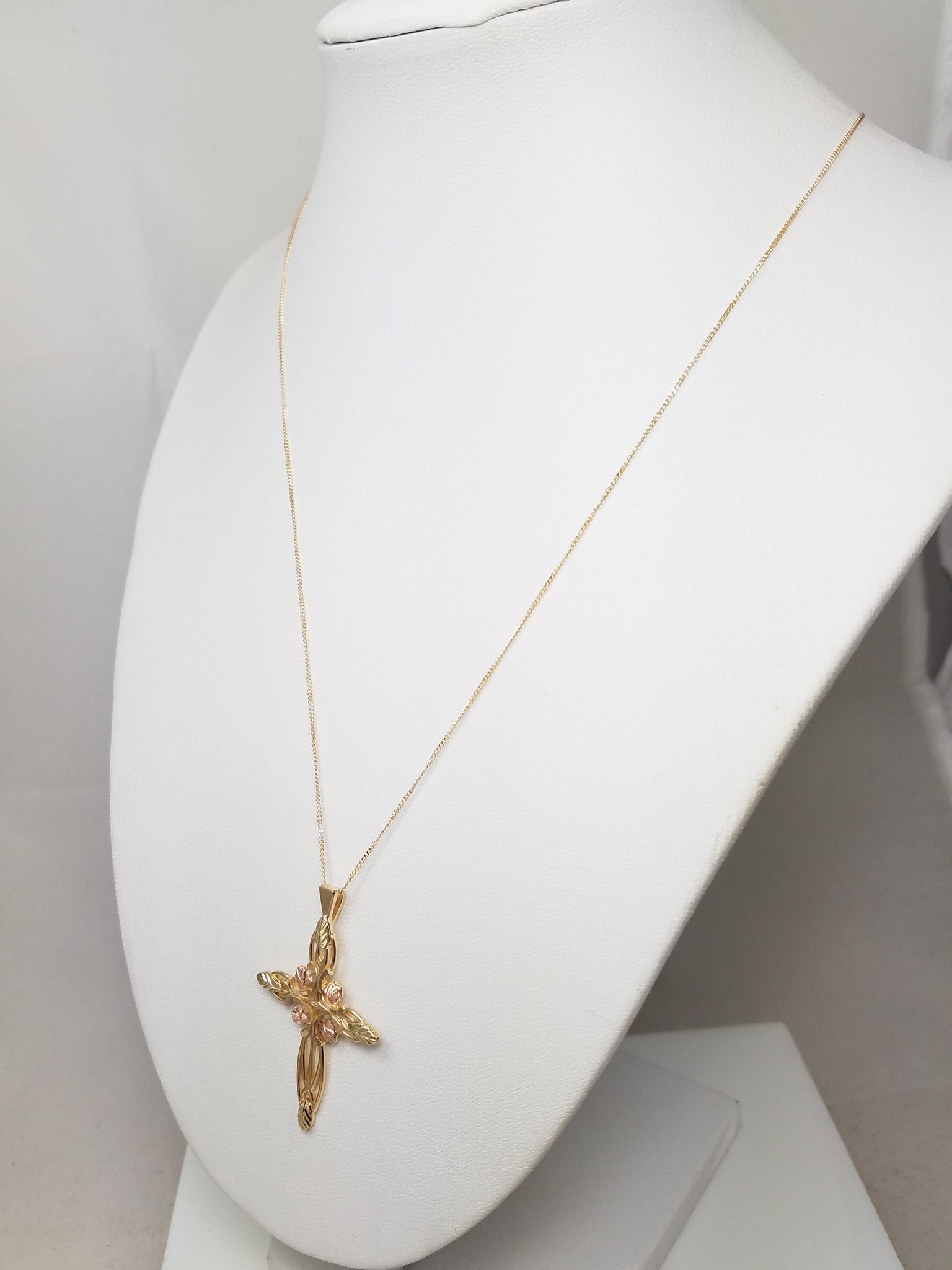 Majestic 18" 10k Tri Color Gold Black Hills Gold Cross Pendant Necklace
