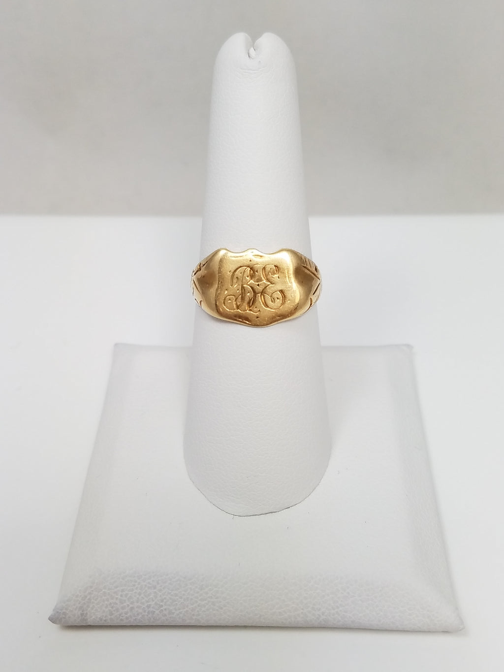 Early 1900's Victorian 14k Yellow Gold Shield Shape Signet Ring