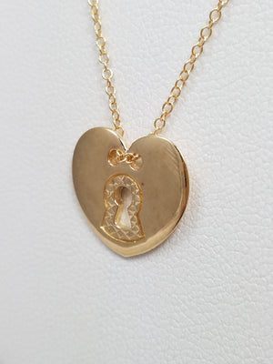 14k Yellow Gold Heart Lock Pendant Necklace