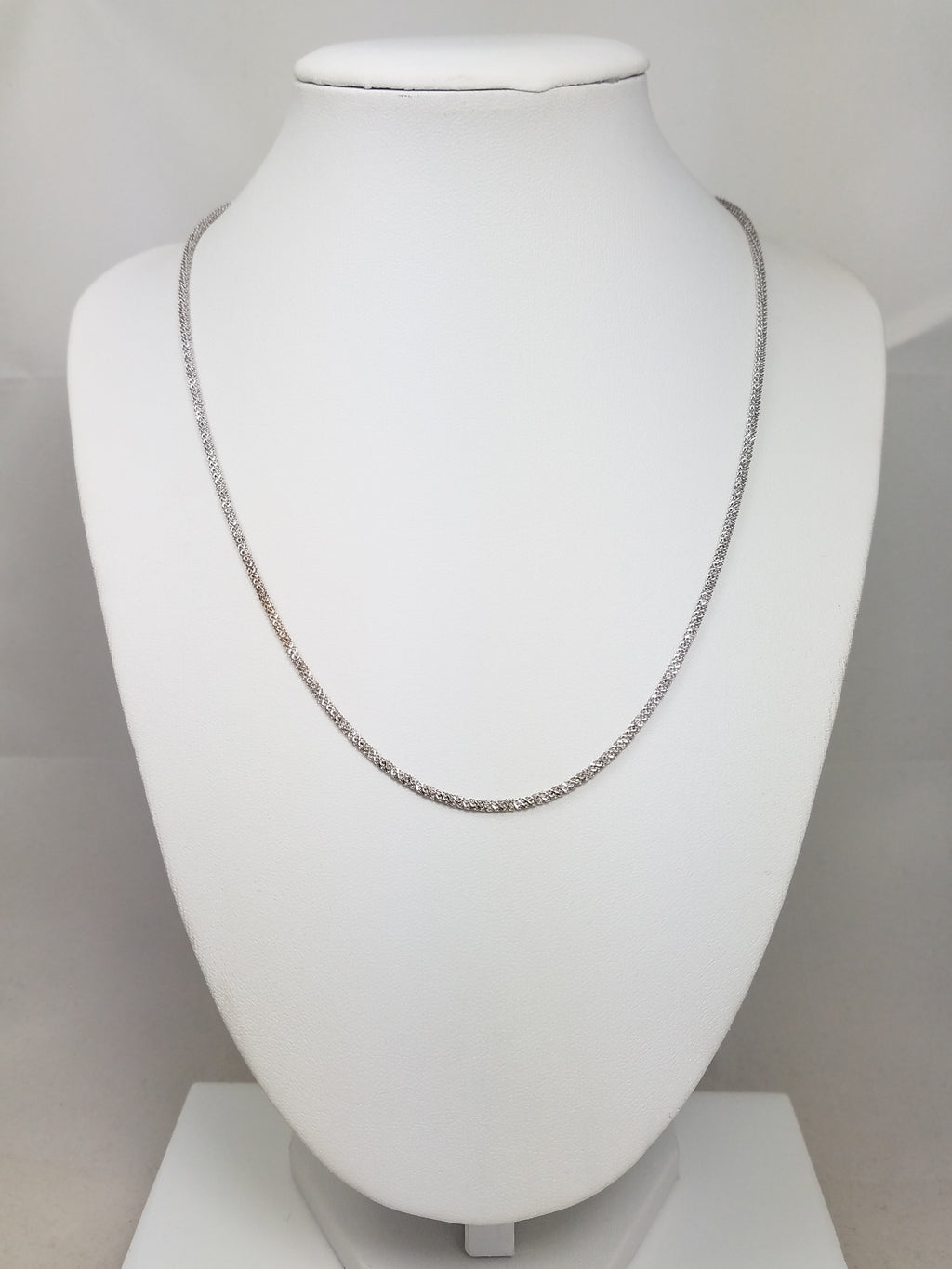 14k White Gold Sparkle Link 18" Necklace