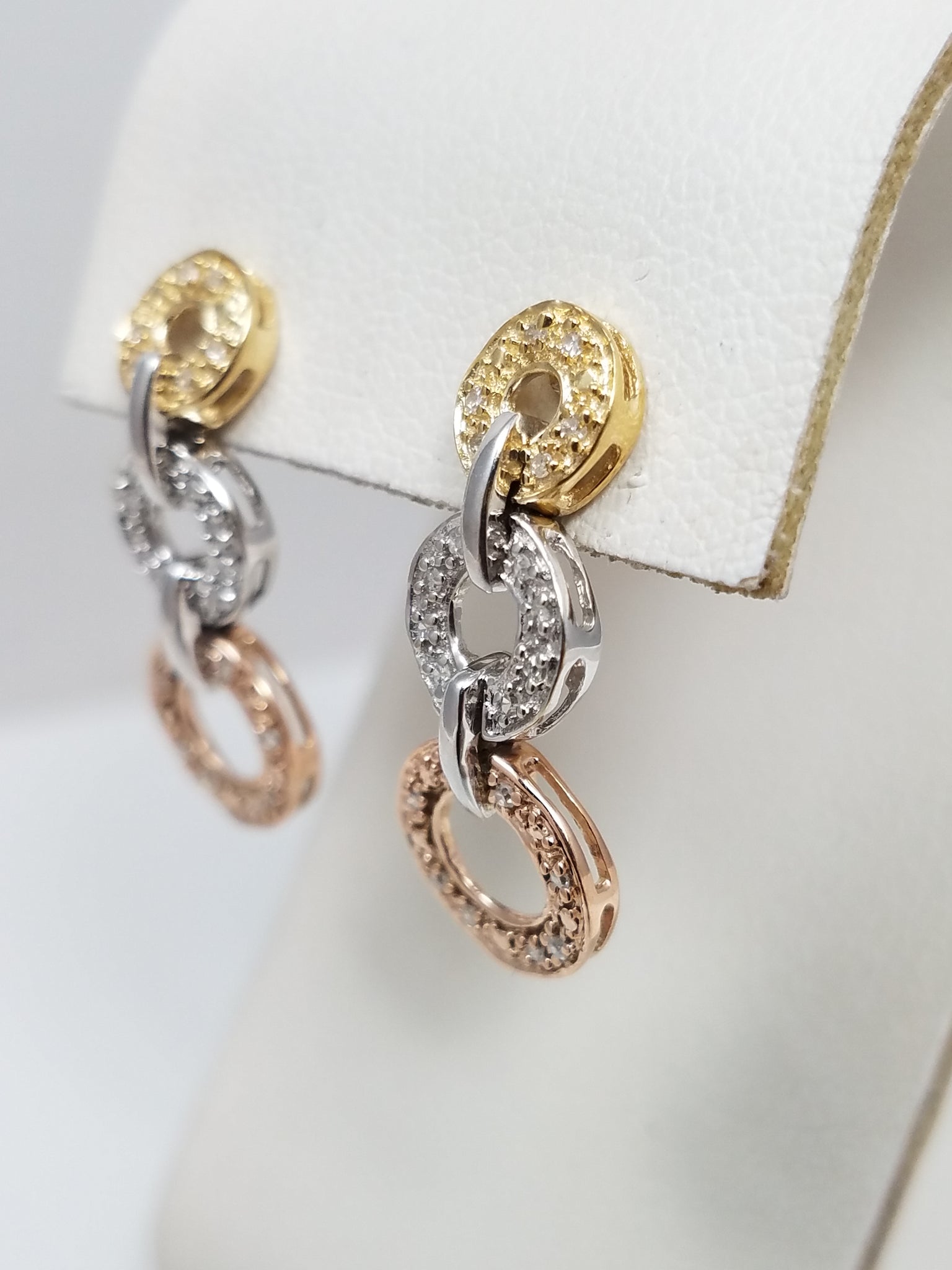Fashionable 10k Tri Color Gold Natural Diamond Dangle Earrings